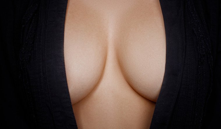 женская грудь